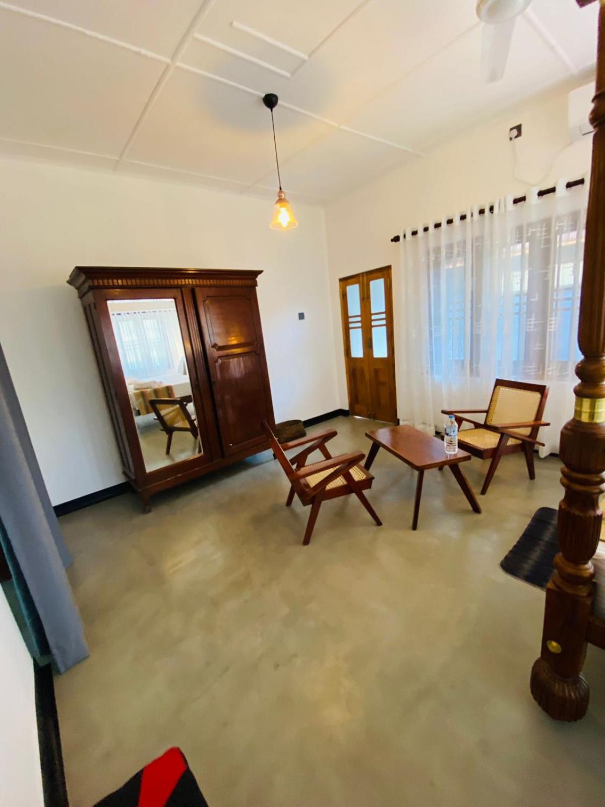 Happy Valley Residence Unawatuna Galle Eksteriør billede