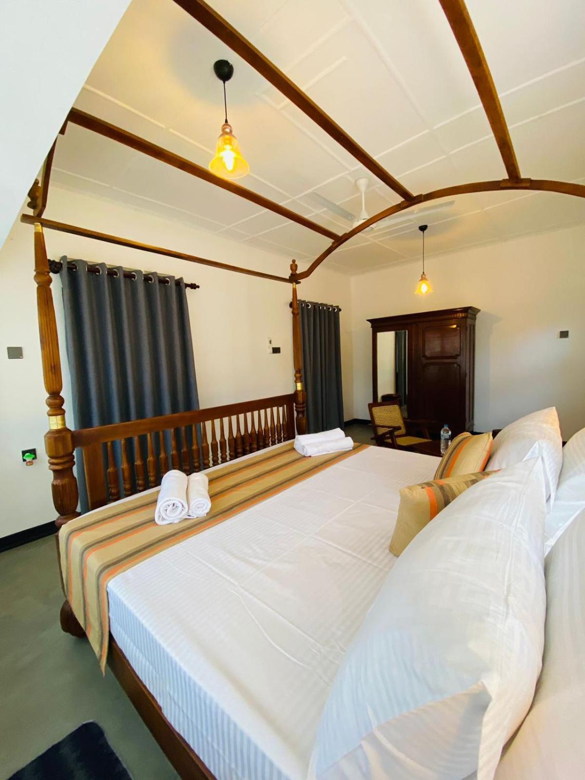 Happy Valley Residence Unawatuna Galle Eksteriør billede