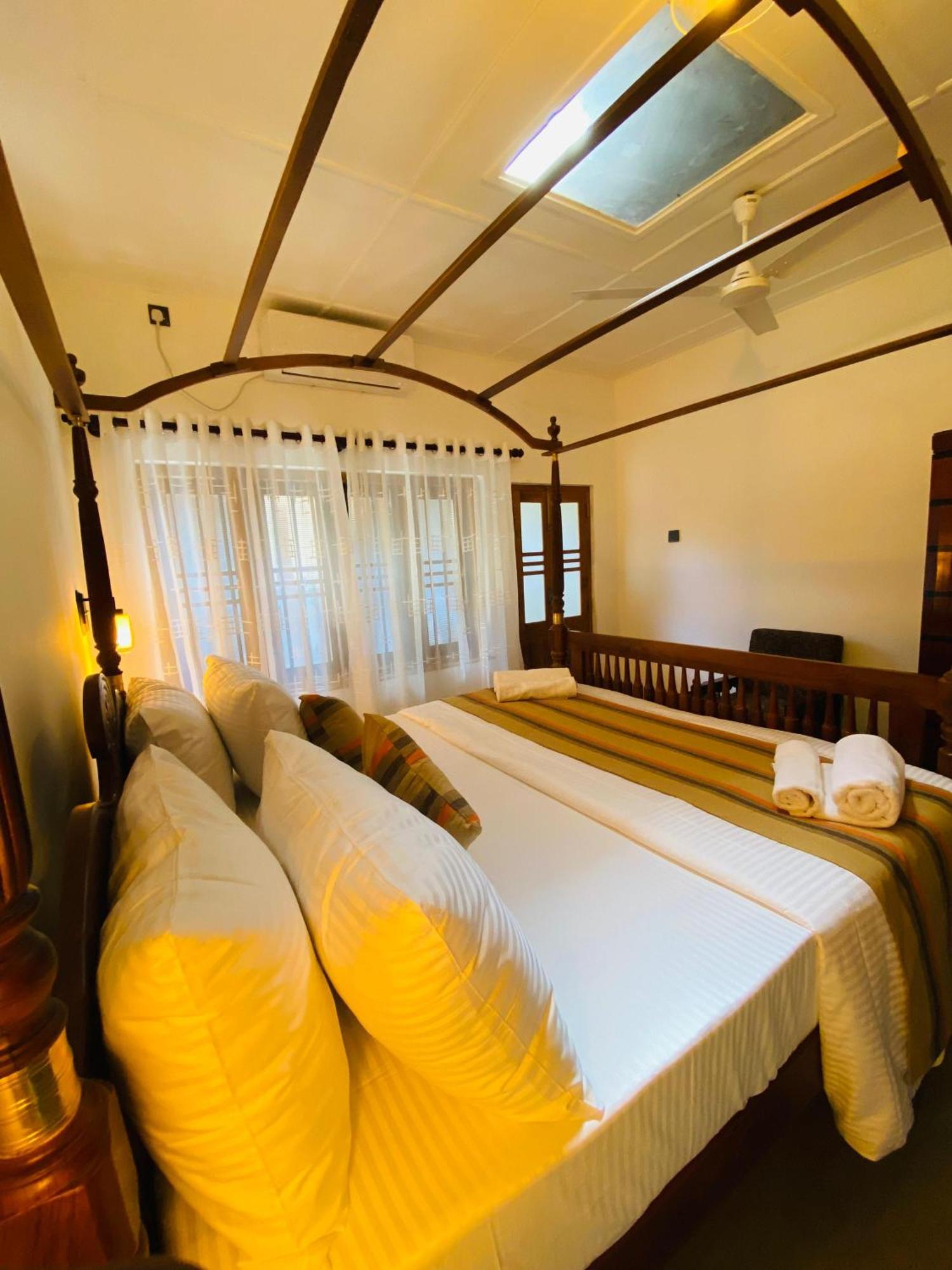 Happy Valley Residence Unawatuna Galle Eksteriør billede