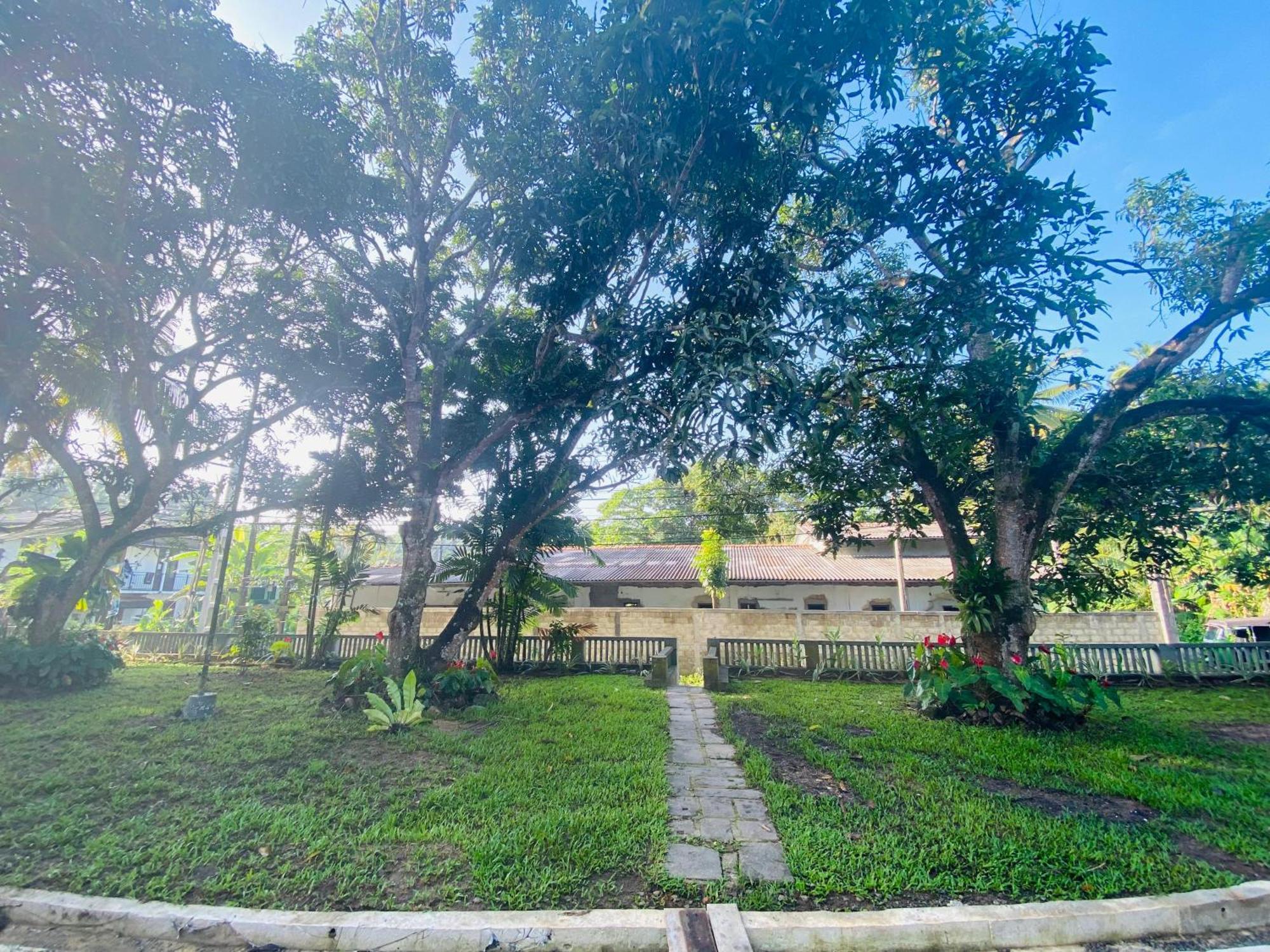 Happy Valley Residence Unawatuna Galle Eksteriør billede