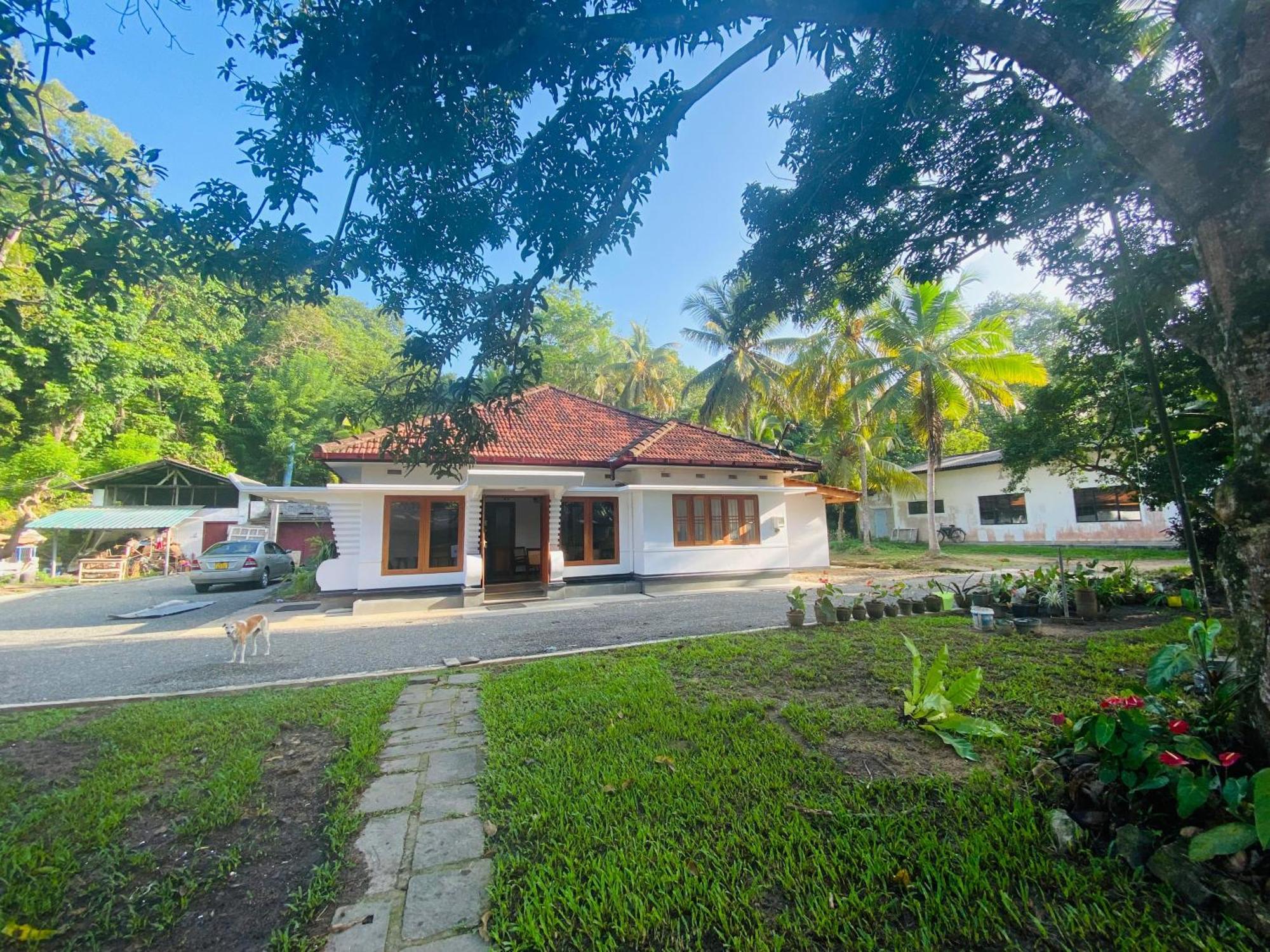 Happy Valley Residence Unawatuna Galle Eksteriør billede